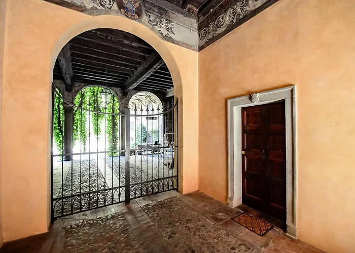 Rinascimento Centro Storico * Μόντενα