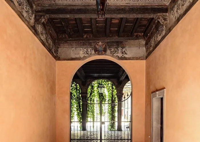 Rinascimento Centro Storico * Μόντενα